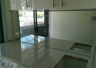 MIrror Splashback